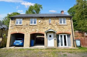 Front external- click for photo gallery